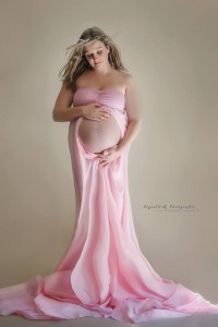Robe trapèze rose shooting grossesse