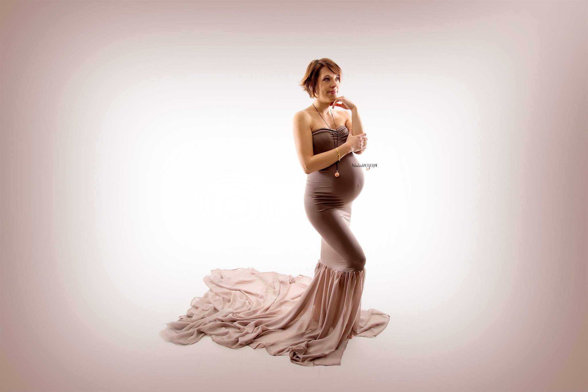 Création robe grossesse Athéna spéciale shooting photo
