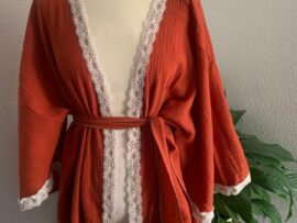 kimono coton et dentelle couleur rouille